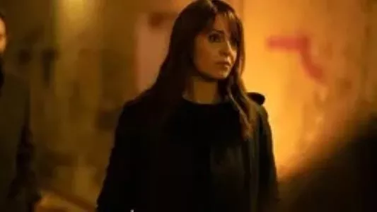 Poster del episodio 2 de Petra online